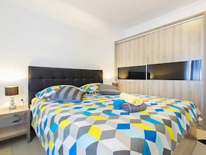 3 chambres, accĂšs Internet, draps fournis