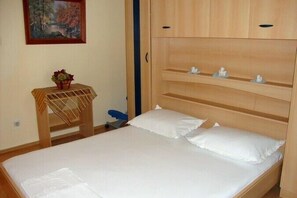 4 chambres, accès Internet, draps fournis