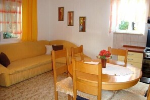 Interior - Apartments Nada, (11646), Sućuraj, hr (Sućuraj)