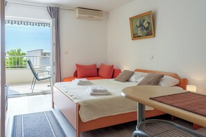 1 bedroom, Internet, bed sheets