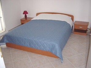 1 bedroom, Internet, bed sheets