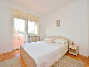 1 dormitorio, Internet, ropa de cama