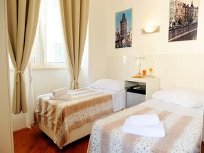 1 chambre, accès Internet, draps fournis