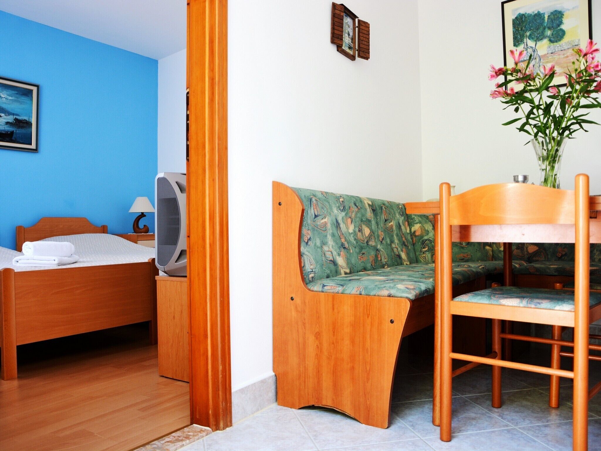 2 habitaciones, acceso a internet y ropa de cama 