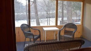 House, Multiple Beds (Rivers Edge) | Living area - Rivers Edge (Townsend)