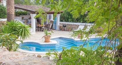 finca el retiro Ibiza, villa de luxe dans un cadre rustique pour 14 personnes