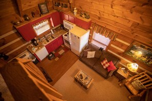 Cabin, Multiple Beds (Mountain Adventure) | Living room | Books - Mountain Adventure (Townsend)