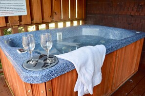 Cabin, 1 King Bed (River Bend) | Indoor spa tub