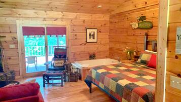 Cabin, 1 King Bed (River Bend)