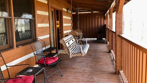 小屋, 1 張特大雙人床 (Pipers Place) | 陽台景觀