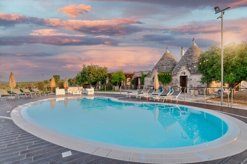 Luxury trullo, Private  Pool, Air con, Private Tennis Court, Pizza Oven