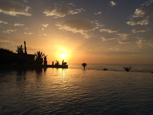 LUXURY VILLA BY THE SEA SOUTH OF AGADIR - THE HOTEL AT HOME