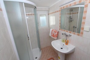 Bañera, bidet