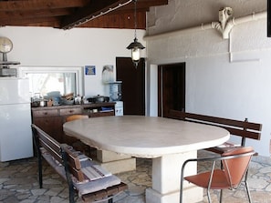 Outdoor dining - Apartments Elio, (14472), Umag, hr (Umag)