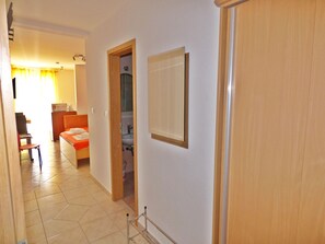 1 bedroom, Internet, bed sheets