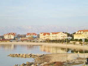 On the beach - Apartments Stipo, (15475), Povljana, hr (Povljana)