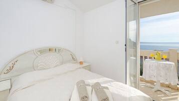 1 quarto, acesso à internet, roupa de cama