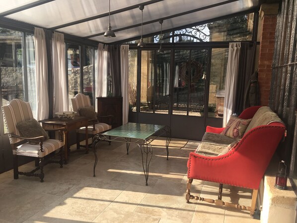 Niet-geclassificeerde afbeelding, 1 van 20, knop