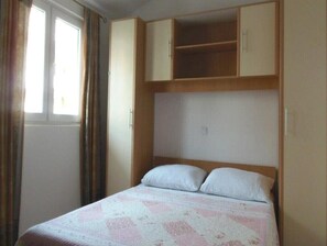 2 camere, accesso a Internet, lenzuola