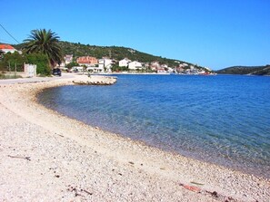 Beach nearby - Apartments Marin, (14544), Vinišce, hr (Vinišce)