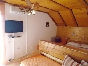 1 bedroom, Internet, bed sheets