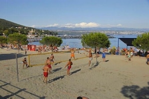 Ubicación cercana a la playa