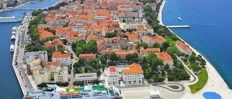 منظر من الجو على ارتفاع عالٍ