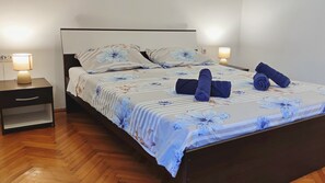 1 bedroom, Internet, bed sheets