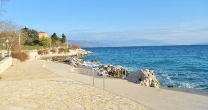 Ferienwohnungen Katarina, (14902), Novi Vinodolski, hr