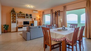Dining - Apartment Marija, (15738), Prigradica, hr (Prigradica)