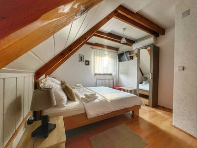 Rooms Radmila, (8423), Plitvicka jezera, hr