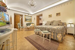 2 Schlafzimmer, Zimmersafe, Bügeleisen/Bügelbrett, Reisekinderbett