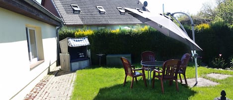 屋外ダイニングエリア