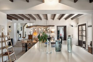 Dining - Home with soul on the outskirts of Alaro! (Alaro)