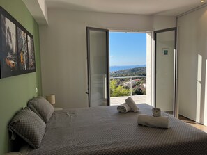 6 chambres, fer et planche à repasser, Wi-Fi gratuit, draps fournis