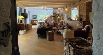 Superb Mökki Bretagnessa rantaviivaa reuna