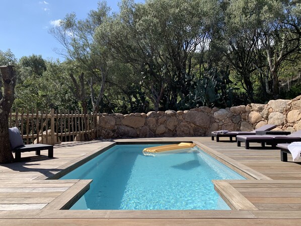 Beheizter Pool