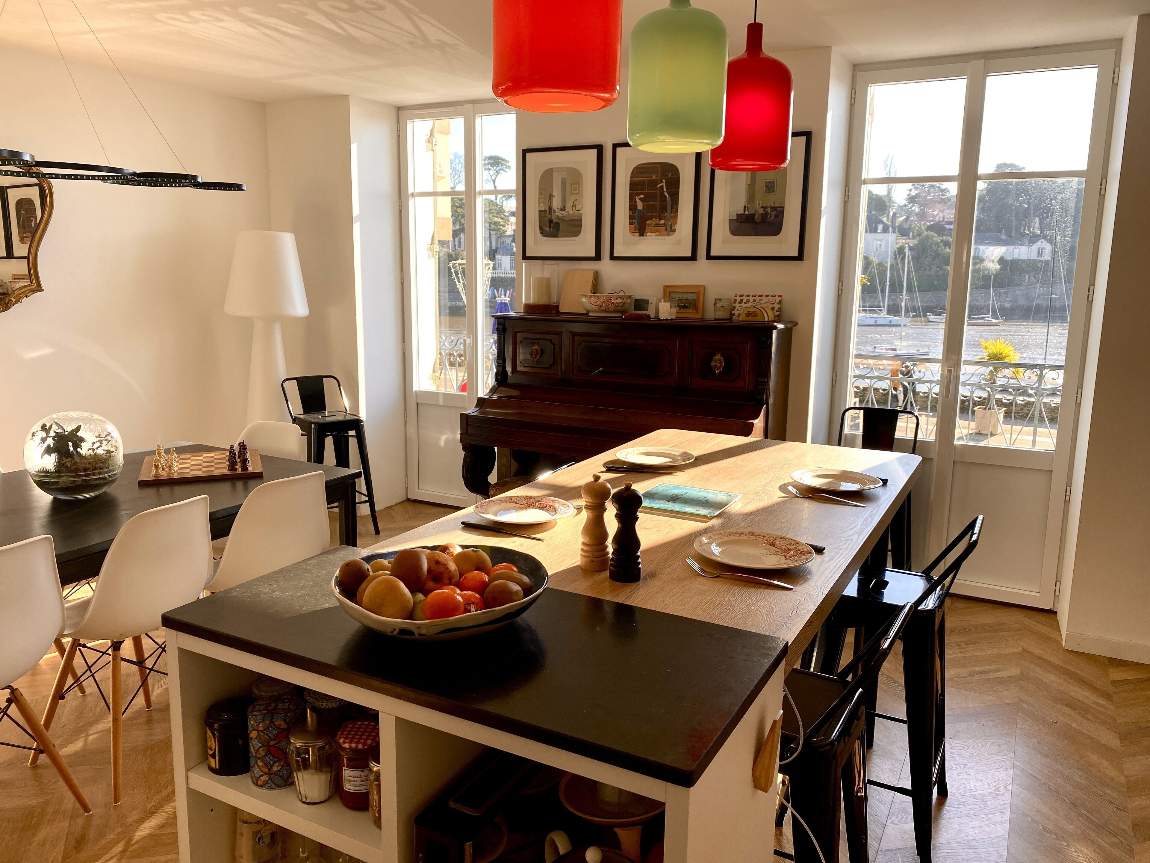 Historic house, sea view and castle,  hypercenter of pornic