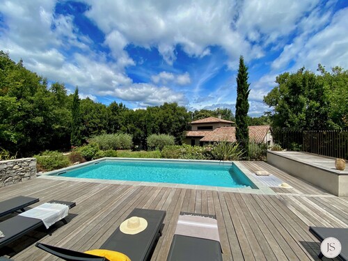 VILLA JARDIN SUD *****Maison de charme, piscine privée et jardin méditerranéen
