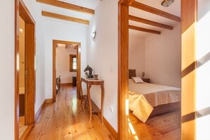 2 chambres, draps fournis, accès pour personnes à mobilité réduite