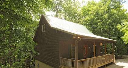 COOL 4800 ft. SLEEPS 8 PLUS SOFA