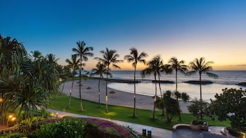 Apartment, 1 King Bed (Apartment with Sea View) | View from property