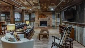 Televisión y oficina 