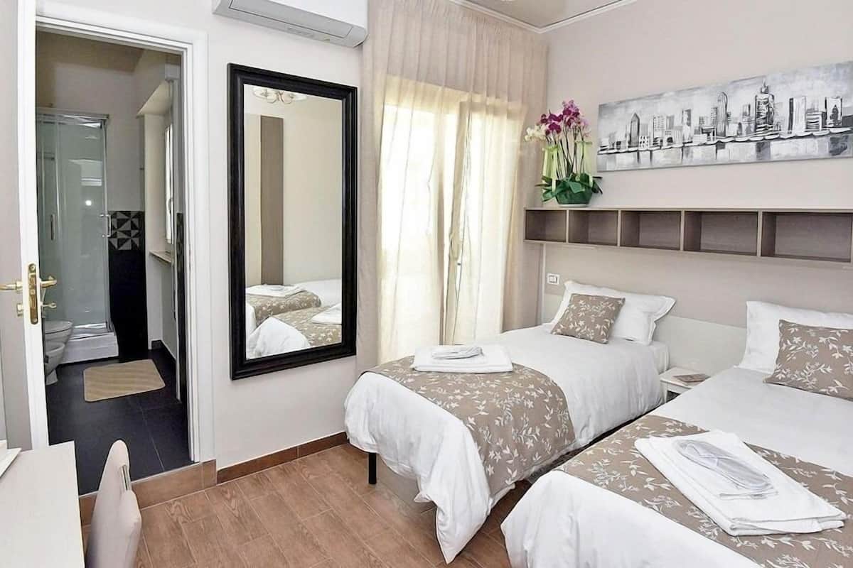 Basic Double or Twin Room | Hypo-allergenic bedding available, down comforters, memory foam beds