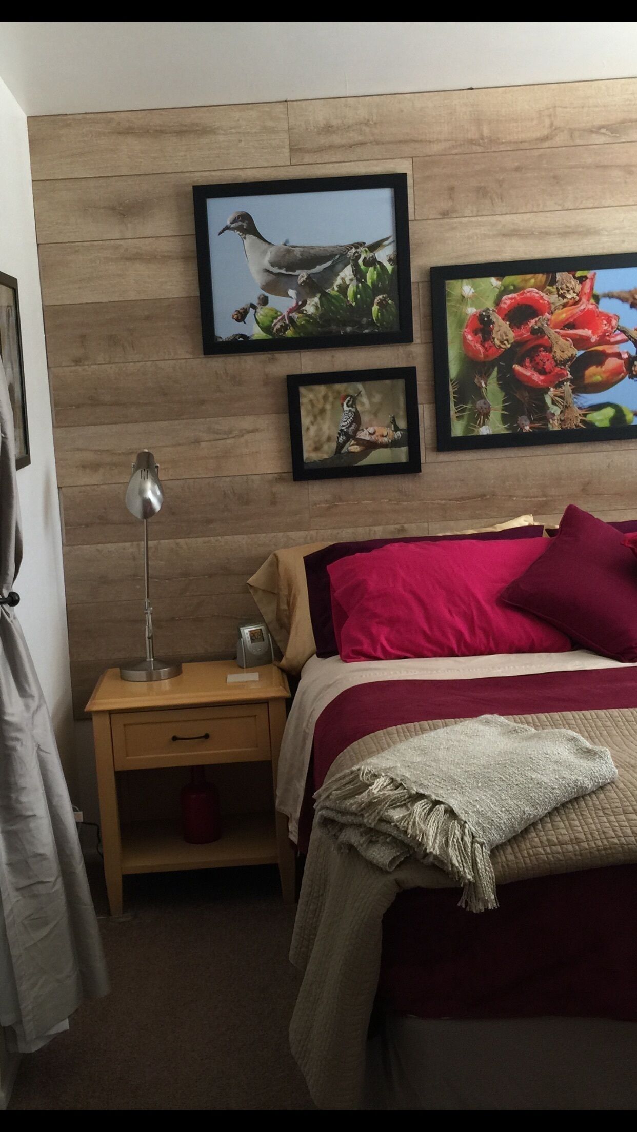 Vacation condo, 2 miles in either direction to freeways