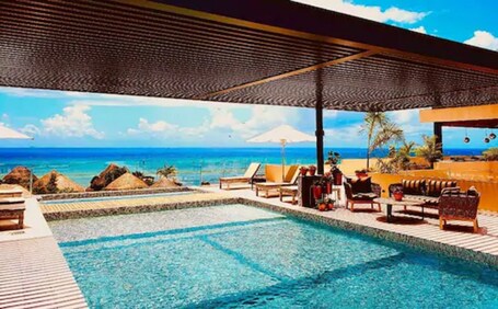 Rooftop pool