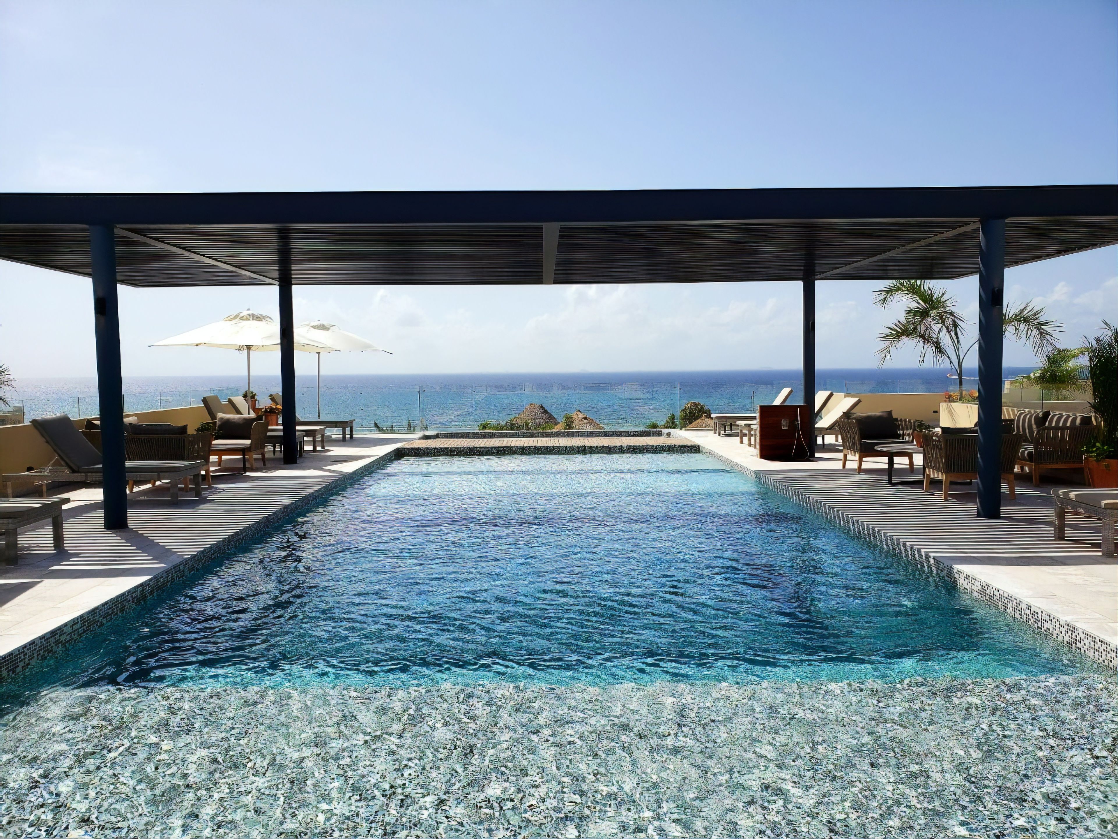 outdoor pool, pool umbrellas