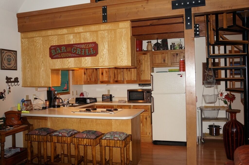 Very Private and secluded from other cabins