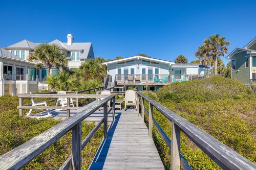 Charleston Coast Vacations 'Couples' @ Cabana Blue