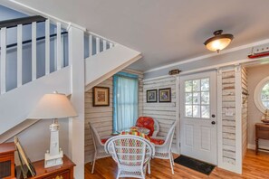 Huis, meerdere bedden (1 Fletcher Ln) | Dineren in de kamer